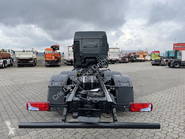 Camion MAN 26.500 6x2 Fahrgestell /...