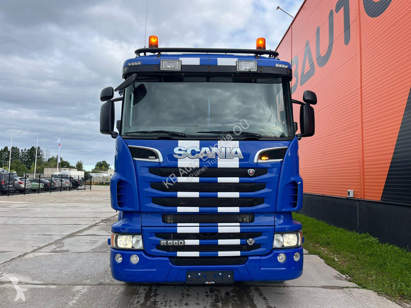 Kamion Scania R 560 8x4*4 BOX =6180 mm