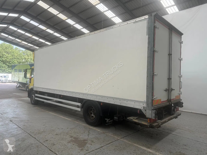 Camion Iveco 190EL28 EURO 5 EEV 272000 km