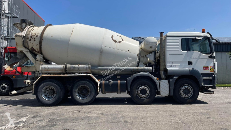 Kamion MAN 35.360 LIEBHERR 9M3 - Concrete...