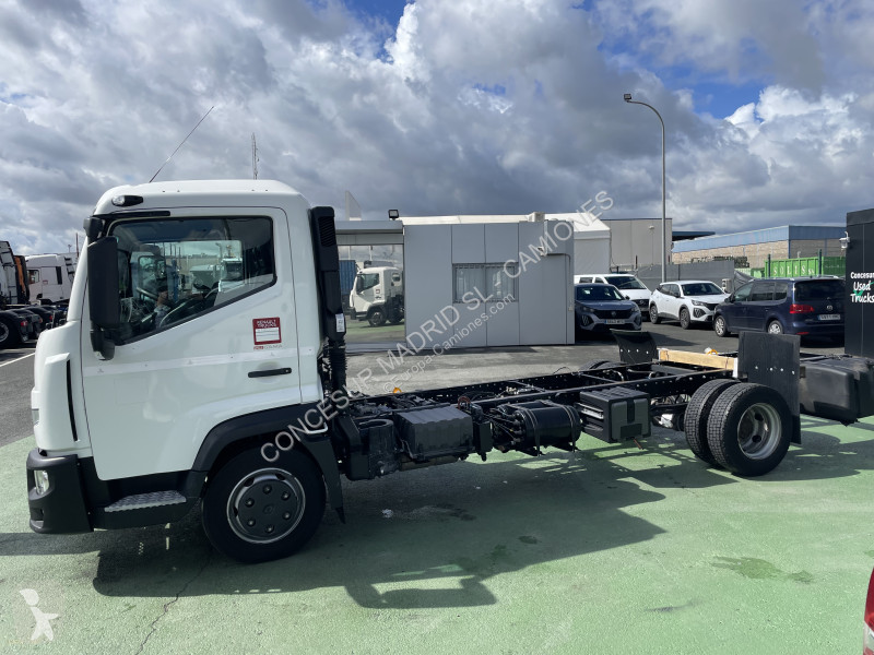 Kamion Renault D 7.5 L4 CCM 180E6