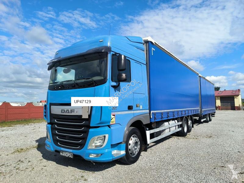 Camion remorque DAF Plandeka