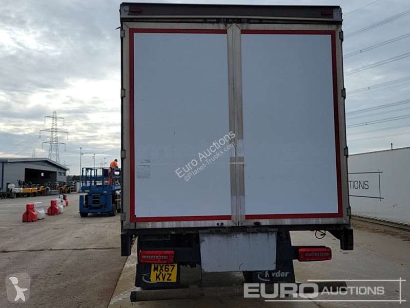 Camion  CF230