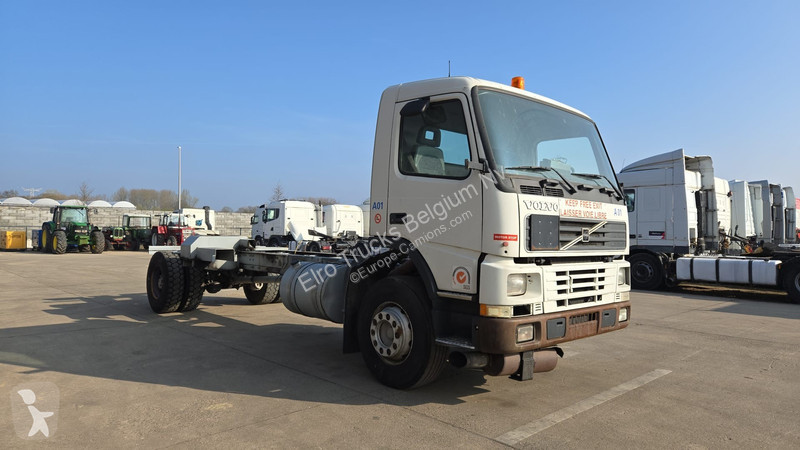 Camion Volvo FM 7 - 290 (60.000 KM ORIGINAL !!!...