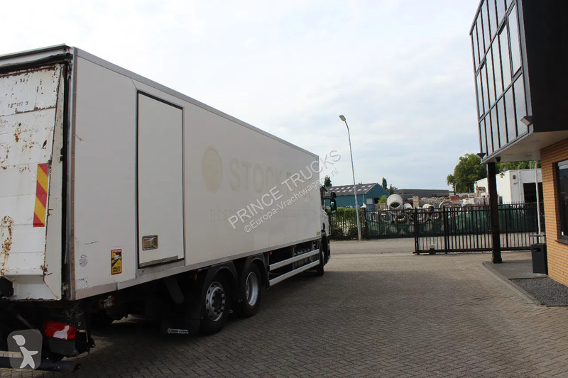 Camion Scania P320 * EURO5 * 6X2 * CARRIER...