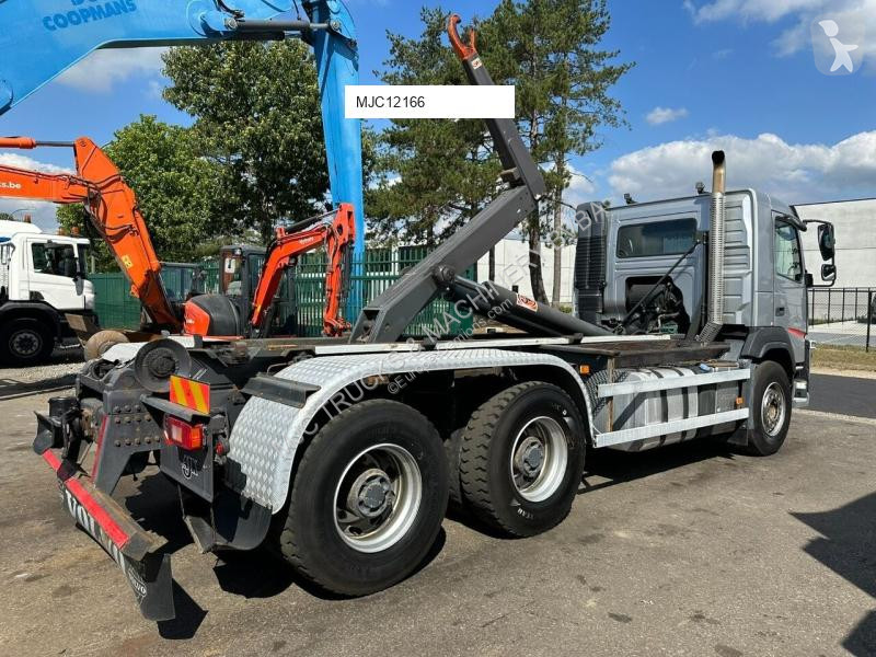 Vrachtwagen Volvo 420 6x4 AJK HOOKLIFT / HAAK...