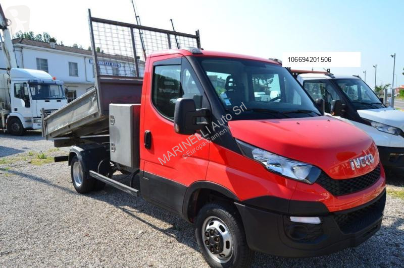 Véhicule utilitaire Iveco 35C13 2.3 CASSONE...