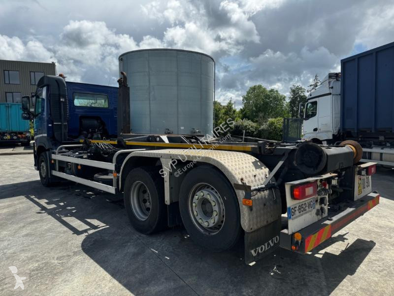 Camion Volvo FM11