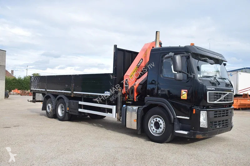 Camion Volvo 330
