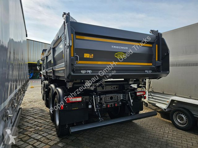 Kamion Volvo 460 8x4...