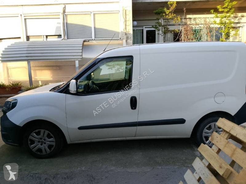 Autoutilitară Fiat
