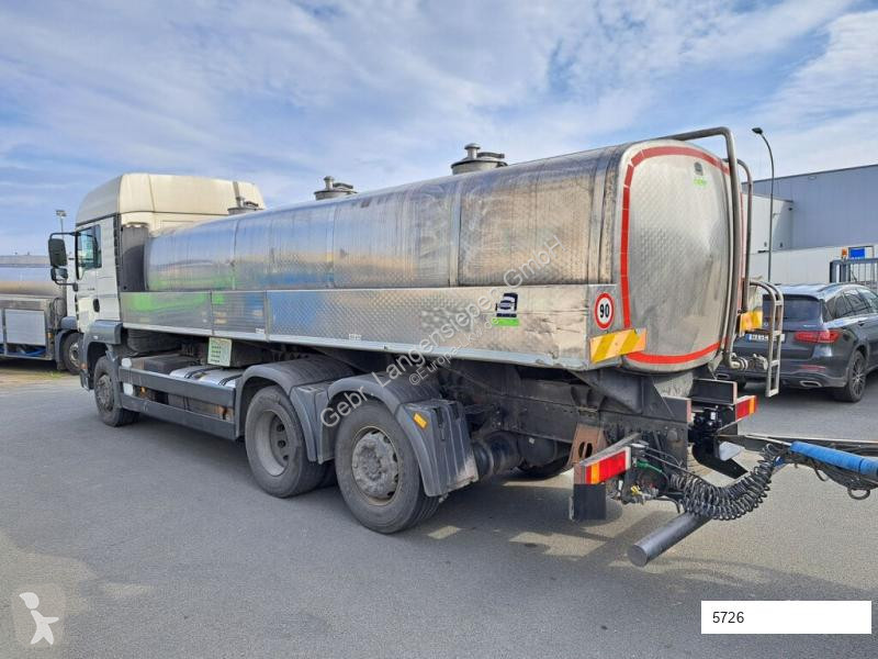شاحنة MAN TGA 03 26.413 FNLLW Wasserfahrzeug...