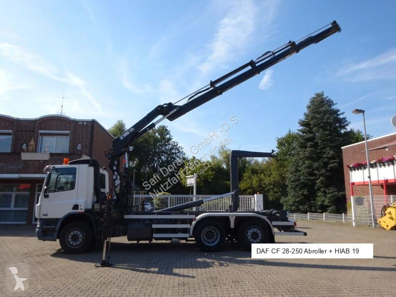 شاحنة DAF 28-250 CF Abroller + HIA B195-3 Kran
