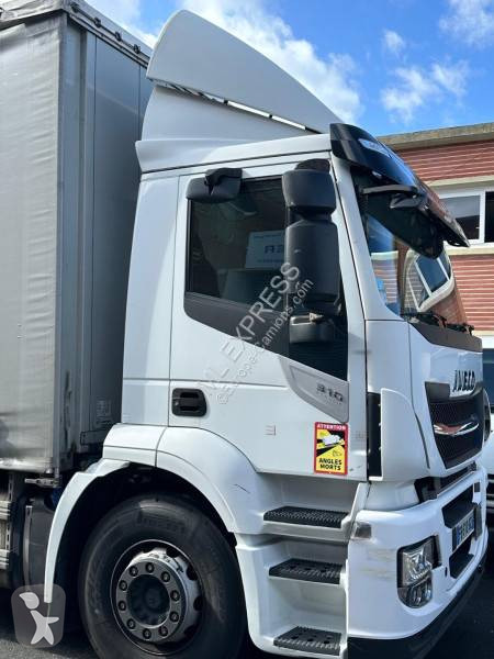 شاحنة Iveco