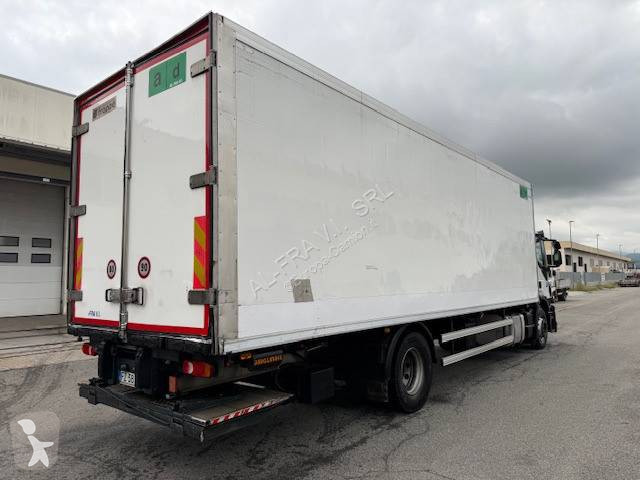 شاحنة Iveco
