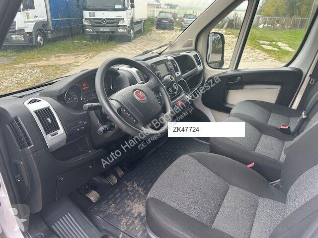 Samochód dostawczy Fiat