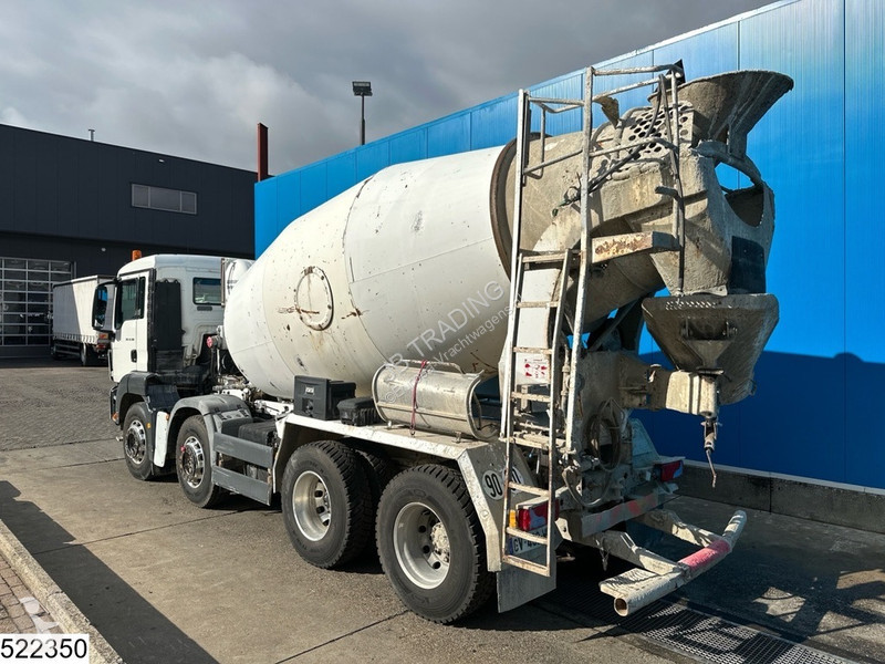 Camion MAN 32 360 8x4, EURO 4, SCHWING, 9m3,...