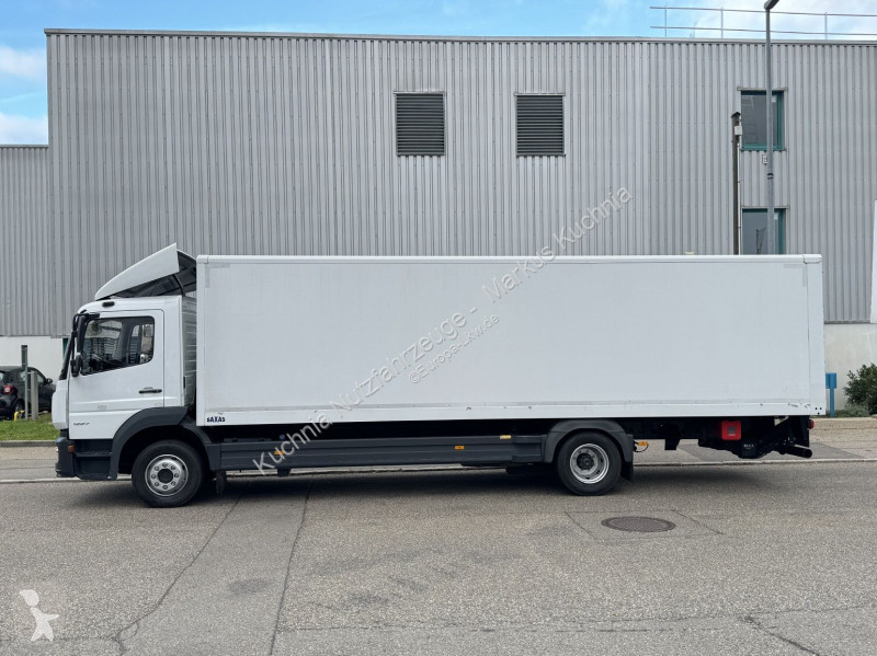 شاحنة Mercedes 1227L Koffer 8m LBW Klima Diff....