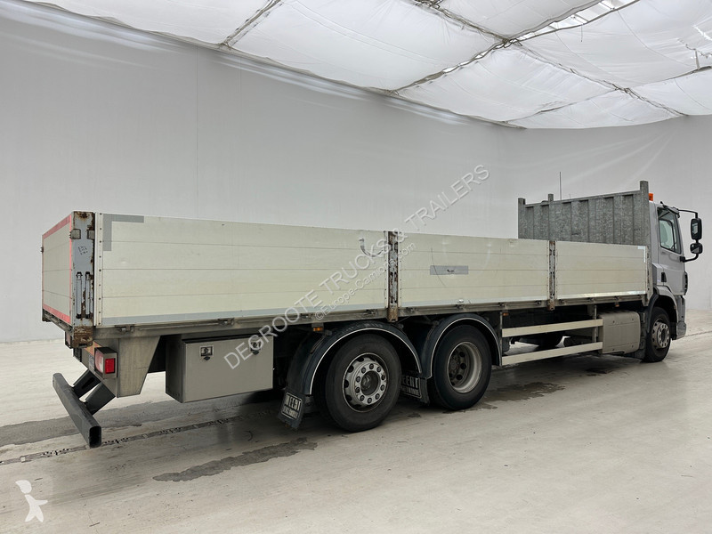 شاحنة DAF 330