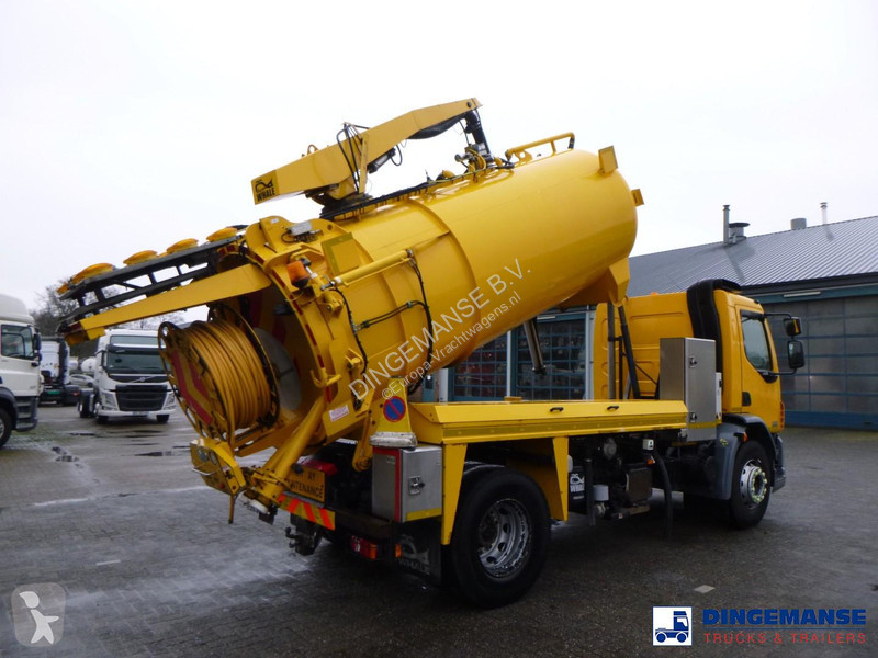 شاحنة DAF 55220 4X2 RHD Whale vacuum tank 8.1 m3