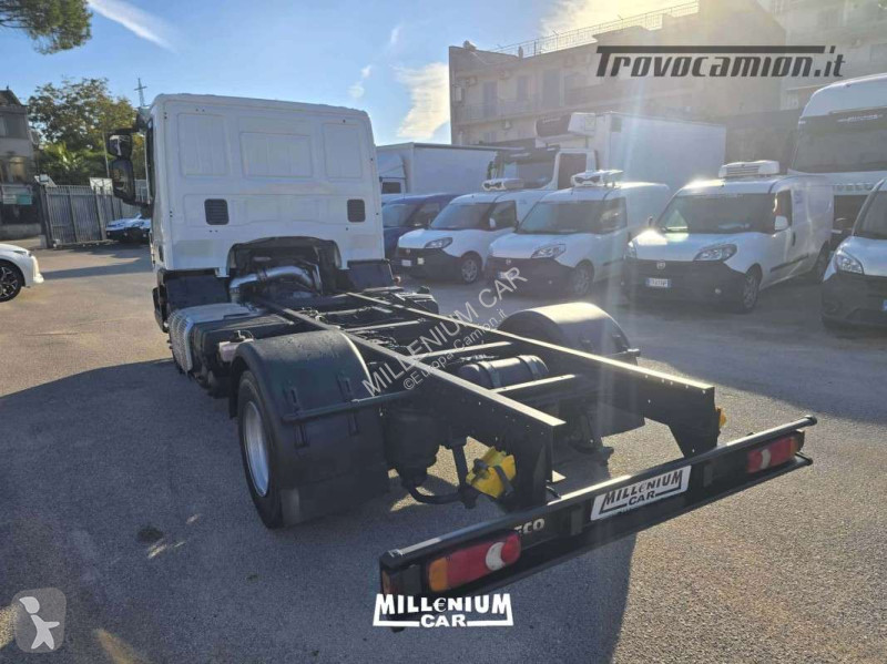 شاحنة Iveco 100E22  PRESA DI FORZA EURO 6 MANUALE