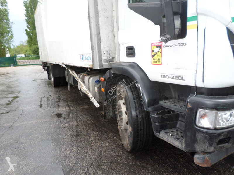 شاحنة Iveco 190-320L