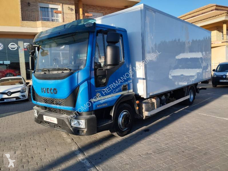 شاحنة Iveco