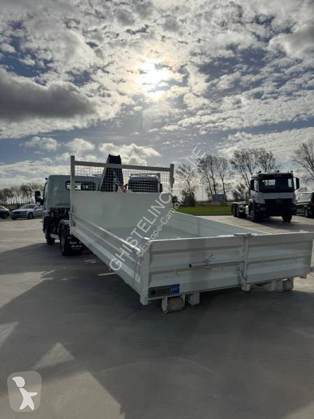 Véhicule utilitaire Fuso