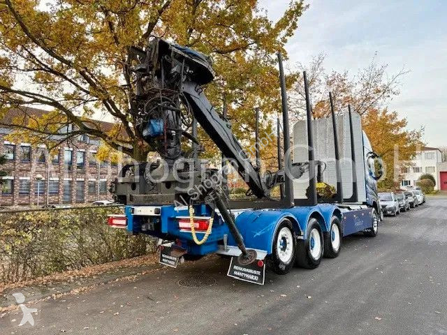 شاحنة Volvo 16750 8x2 / Loglift BF118S / Eu6