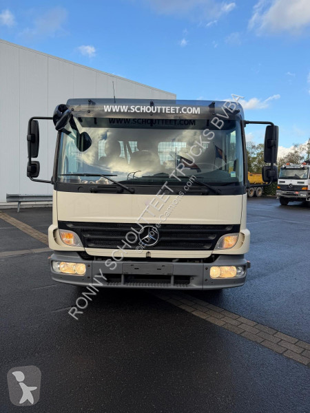 شاحنة Mercedes Atego Atego 816 4 x 2