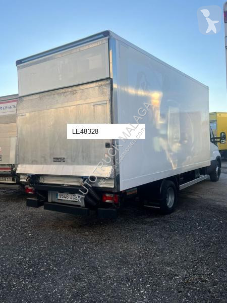 شاحنة Iveco 70C15 PAQUETERO