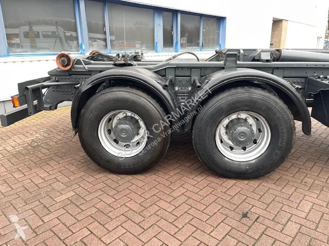 Mercedes 2628 6x4 Manual gear Full steel...
