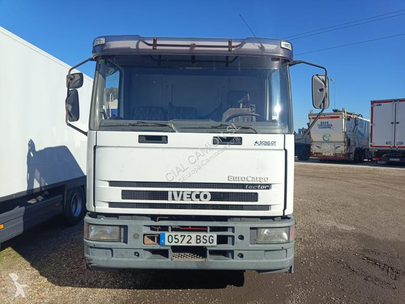 شاحنة Iveco  150 E 24
