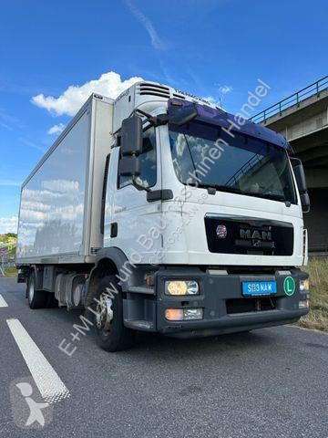 شاحنة MAN TGM 12.250 DIESEL + STROM AGGREGGAT