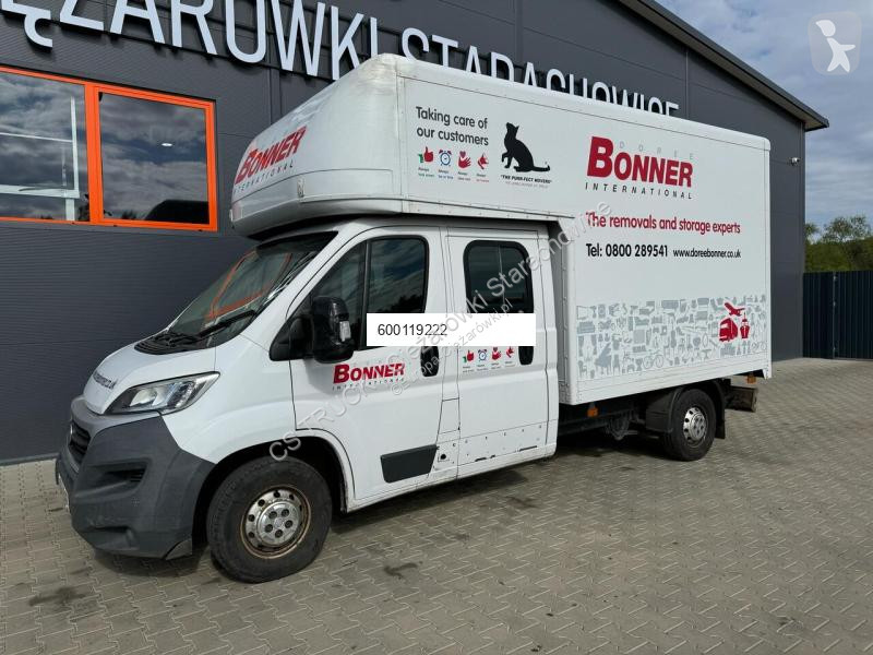 Samochód dostawczy Fiat 130