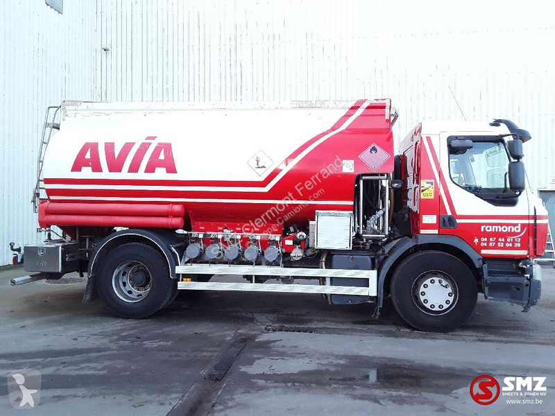 شاحنة Renault 280 14000L 5 comp