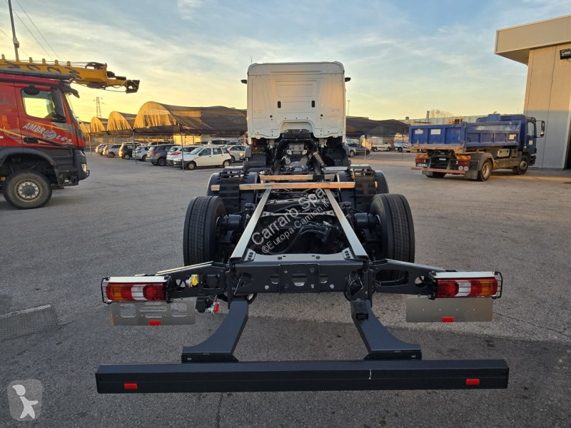 Lastbil Mercedes AROCS CARRO L