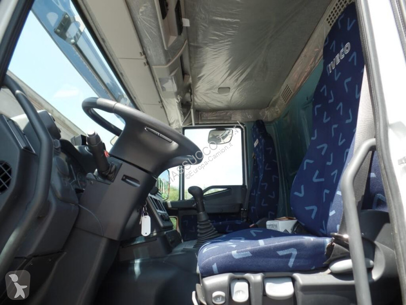 شاحنة Iveco 360
