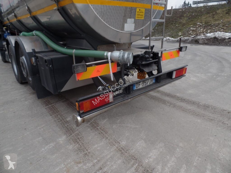 شاحنة Iveco 450