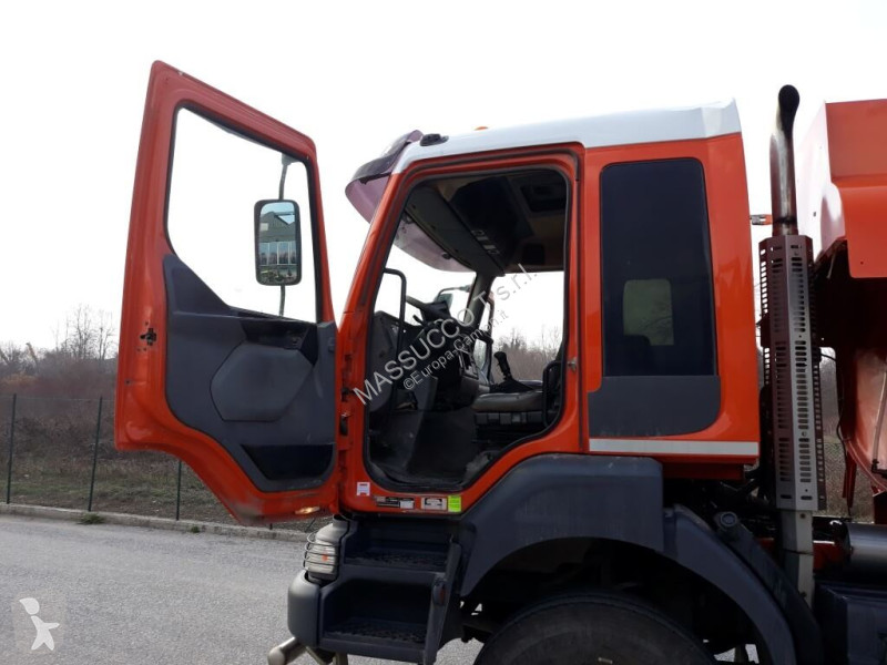 شاحنة Renault 370dci 4X4