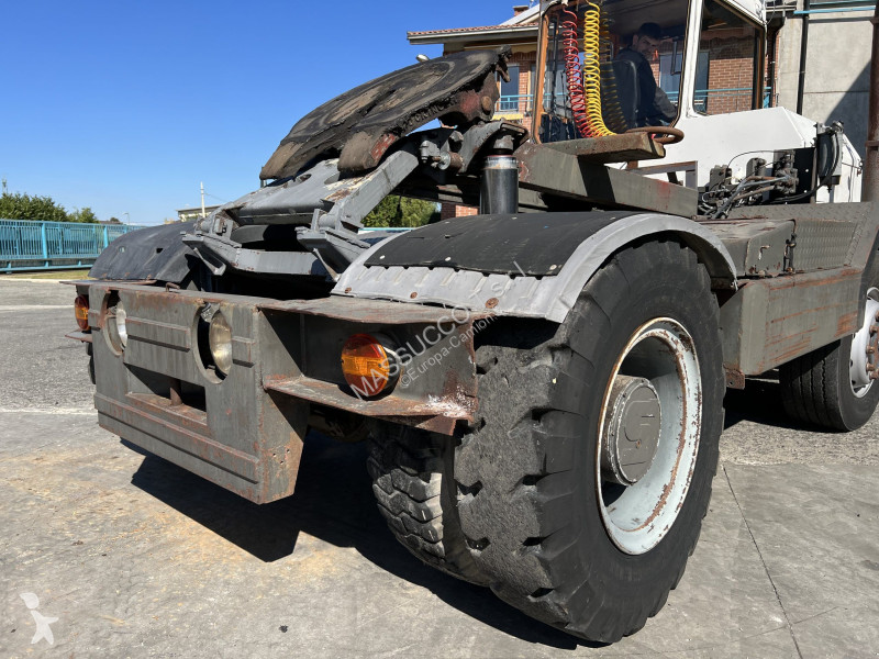 شاحنة Sisu TR150A/2600
