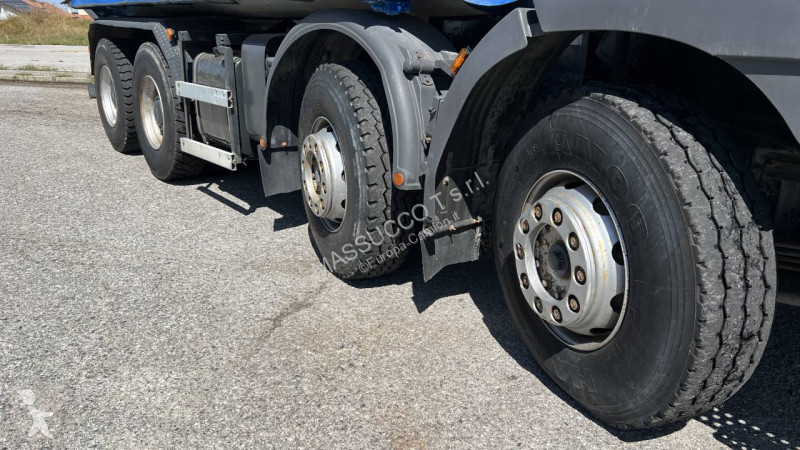Camion MAN 41.364 VF 8x4