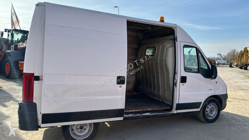 Camion Peugeot
