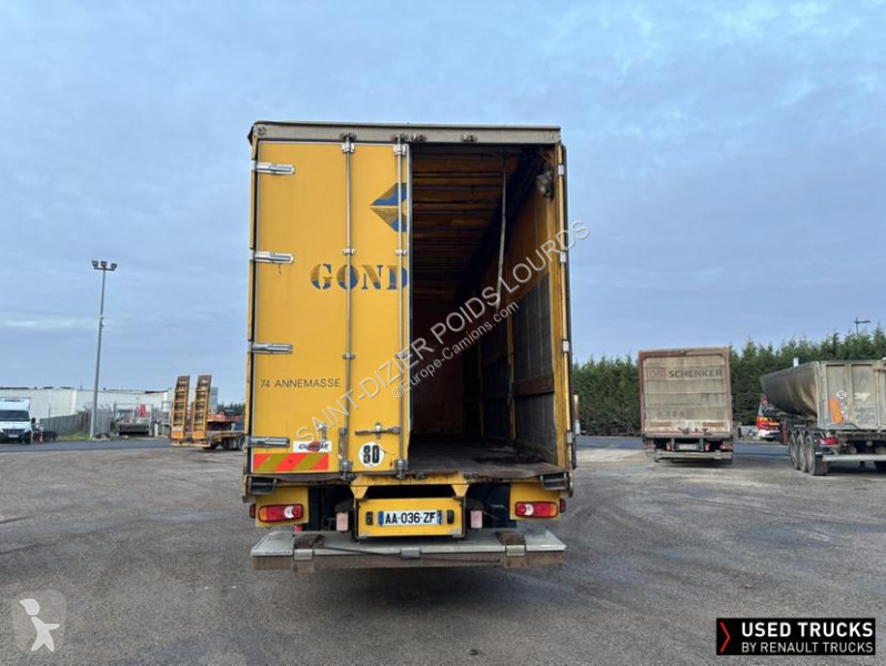 شاحنة Renault DISTRIBUTION