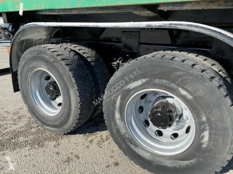 شاحنة Renault 340
