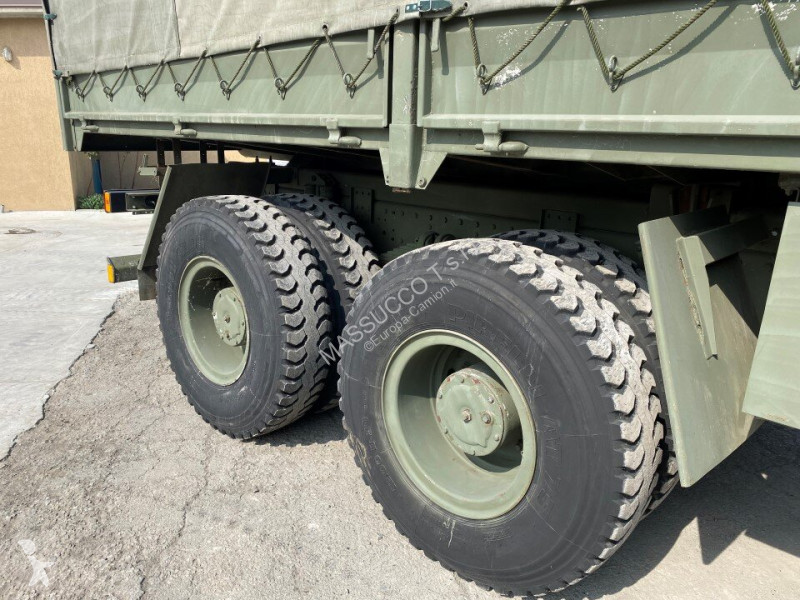 شاحنة Iveco