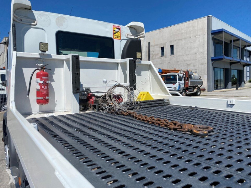 شاحنة Renault 370 6x2