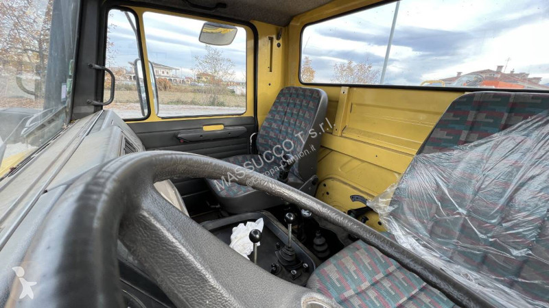شاحنة Unimog U130