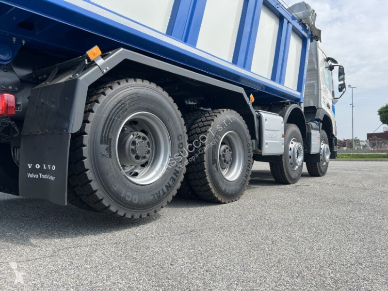 شاحنة Volvo FMX 500  8X4