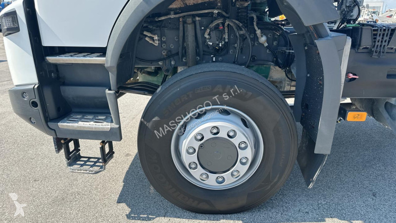Camion Volvo FMX420 4x4